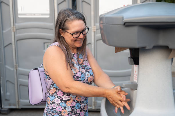 Portable Toilet Options We Offer in Mechanicsburg, OH